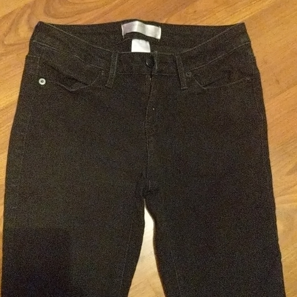 Jeans - Picture 2 of 3